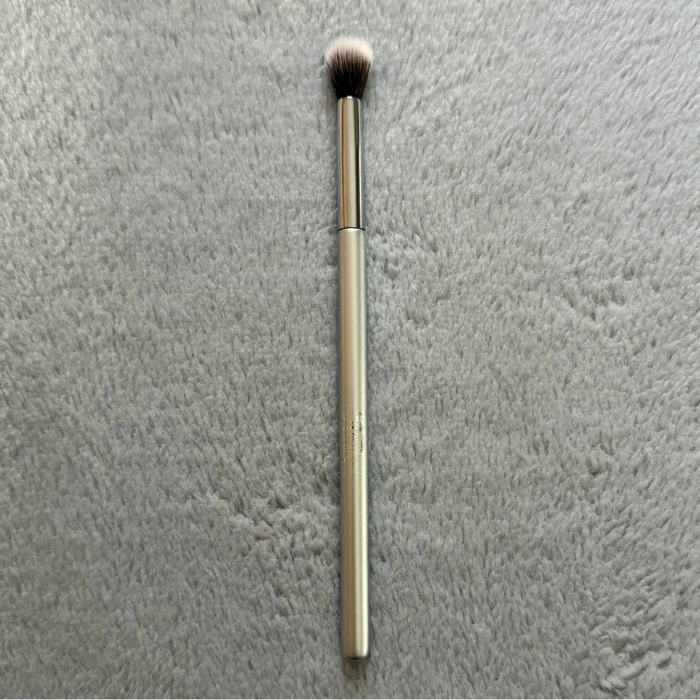 3/$30 🌸 Gently Used It Brushes for Ulta Airbrush Blending Crease #105